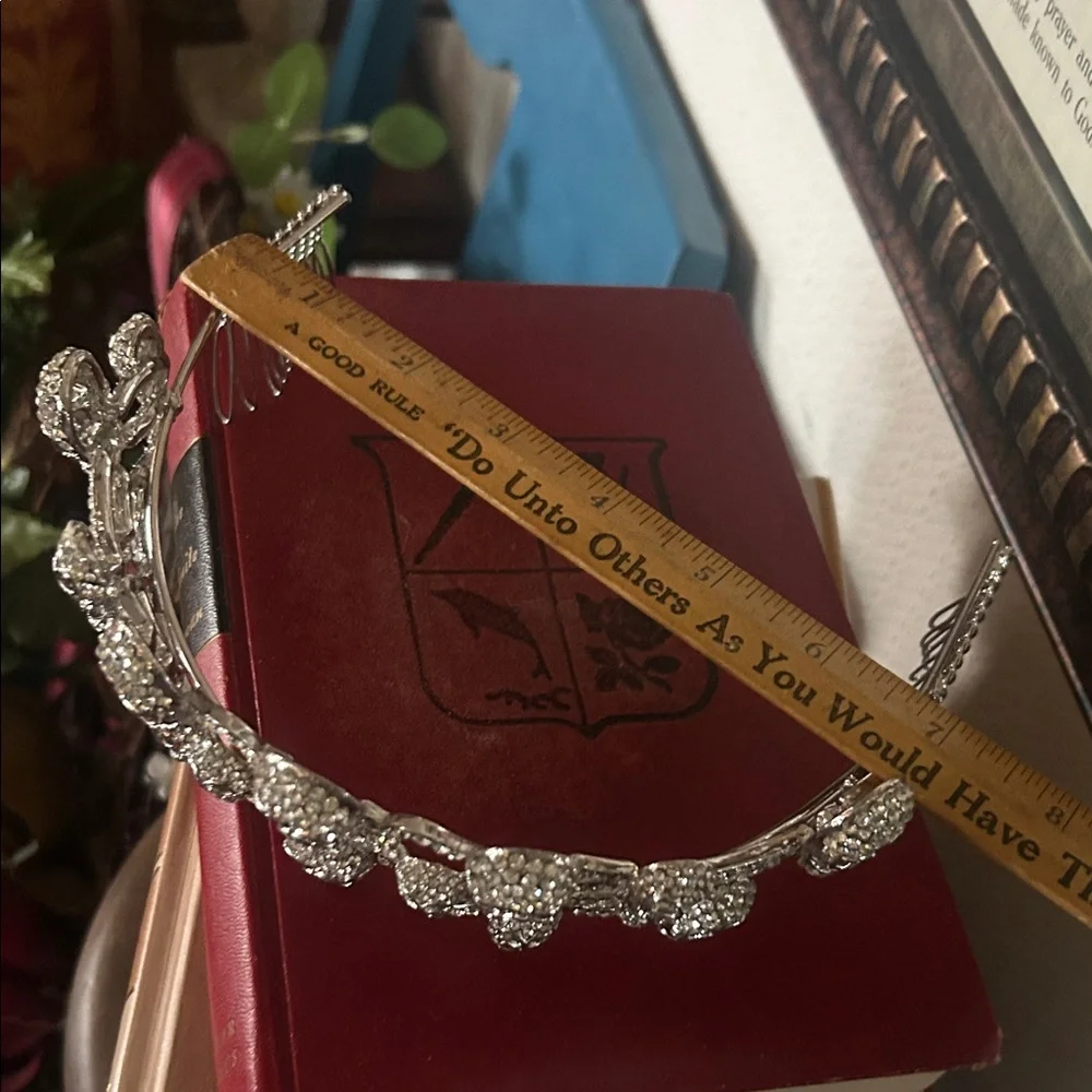 Crystal Skull Tiara Crown